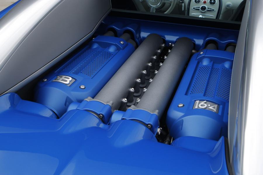  Bugatti Veyron 16.4 Bleu Centenaire 2009 года  (фото 13 из 21)